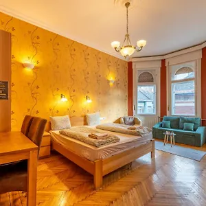  Appartamento Hidden Gem Next Synagogue - A